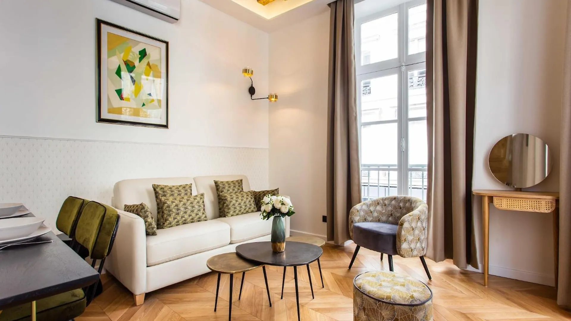 Magnificent Apartment - 2Br 6P - Le Marais location